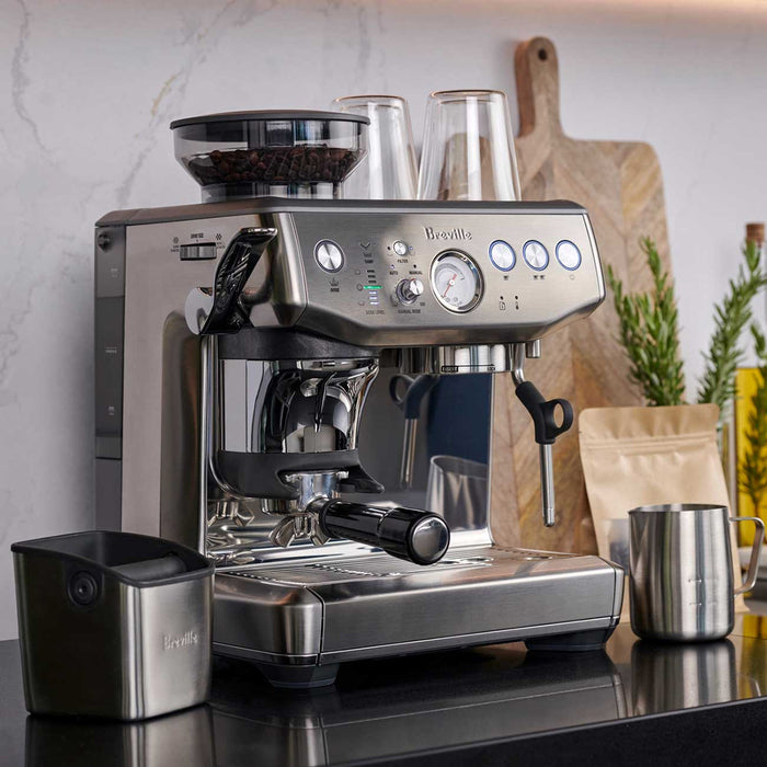 Breville the Barista Express Impress Espresso Machine — Las Cosas