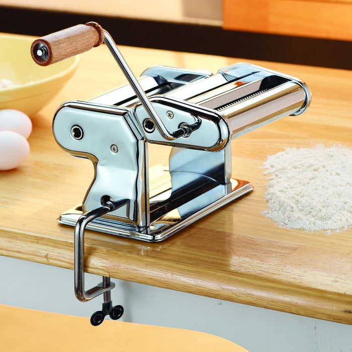 Fante's Great Aunt Gina Pasta Machine