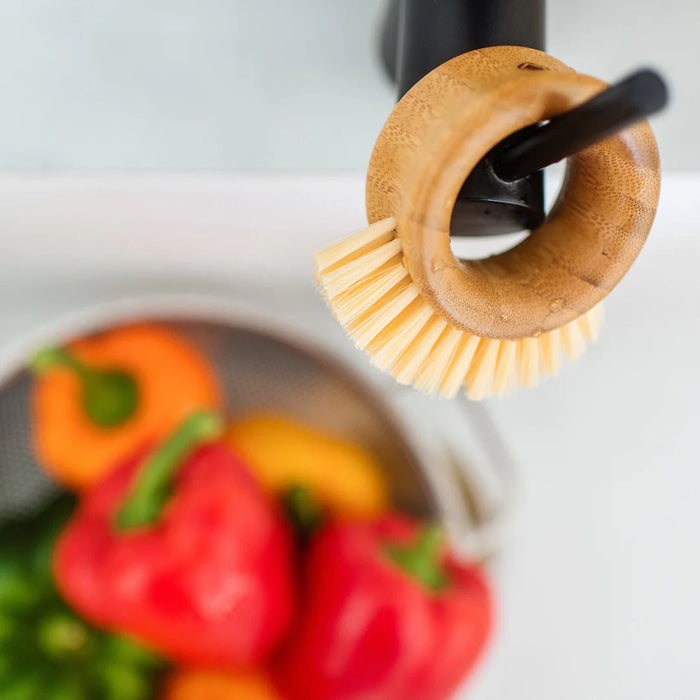 Full Circle The Ring Vegetable Brush