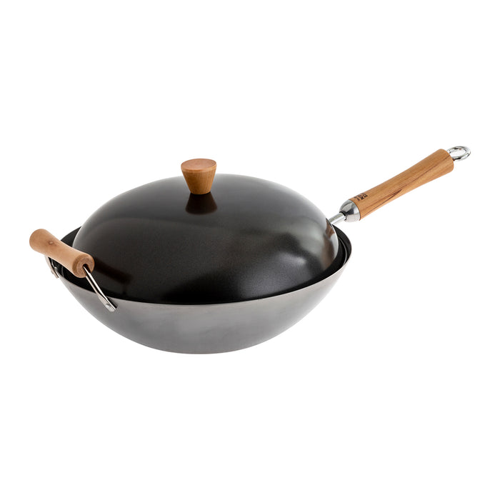 https://www.lascosascooking.com/cdn/shop/files/Joyce-Chen-Classic-Series-14-Inch-Uncoated-Carbon-Steel-Flat-Bottom-Wok-Set-with-Lid-and-Birch-Handles-4-Pieces__S_4_700x700.jpg?v=1684081663