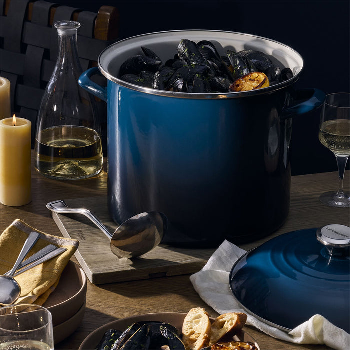 Le Creuset 12 Quart Stockpot in Nuit