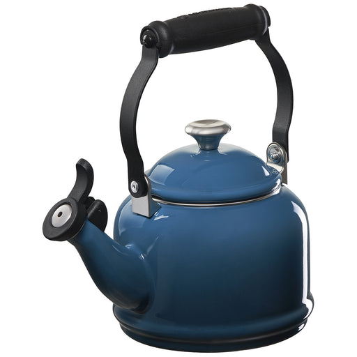 Le Creuset Demi Kettle in Marseille