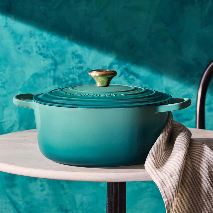 Le Creuset Enameled Cast Iron Signature 5 1/2 Quart Round Dutch Oven in Riviera