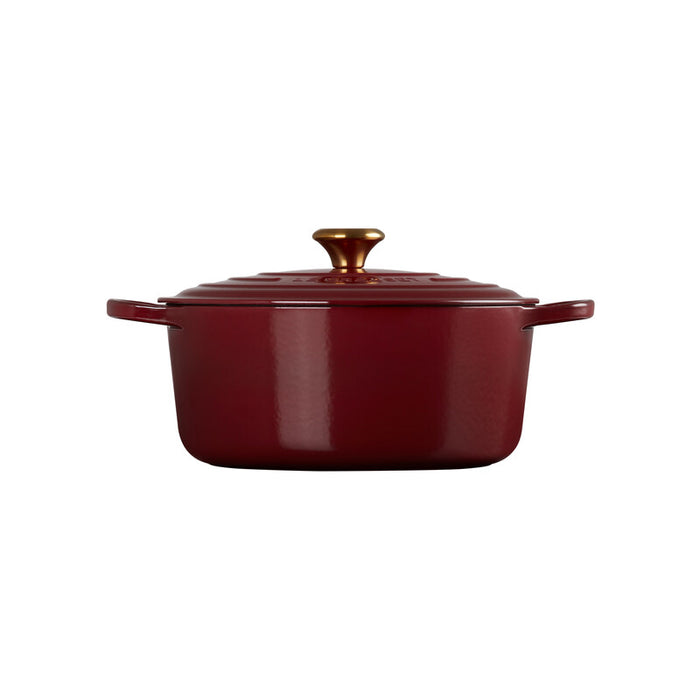 Le Creuset Enameled Cast-Iron 7-1/4-Quart Round French Oven, Cherry Red