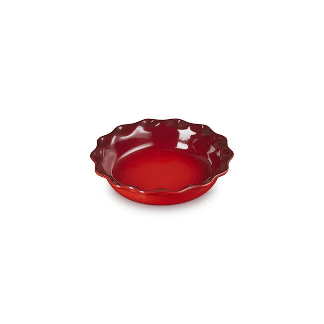 Le Creuset Heritage Fluted Pie Dish in Cerise
