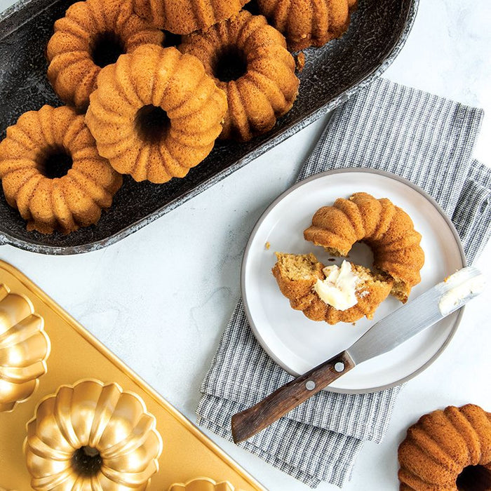 Nordic Ware Anniversary Bundtlette