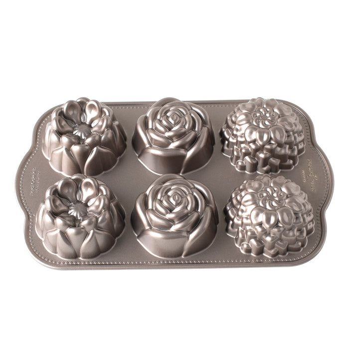Nordic Ware Floral Cakelet Pan
