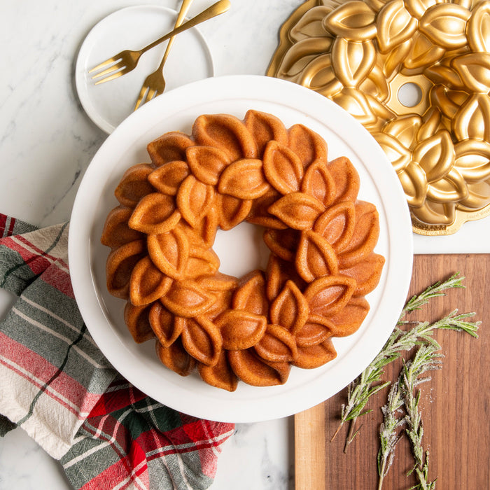 Nordic Ware Laurel Wreath Bundt Pan