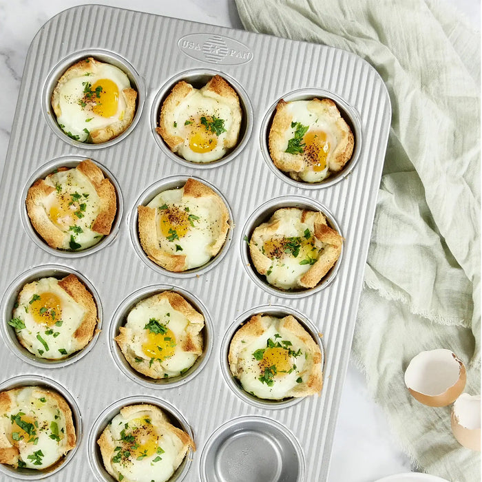 USA Pan Muffin Pan 12 Cup