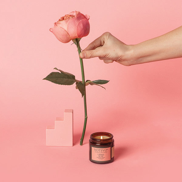 Votivo Urban Rose 2.8 oz Aromatic Jar Candle