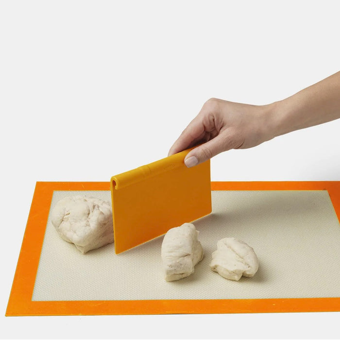 Chef'n Pastrio 3-in-1 Bench Scraper Set — Las Cosas Kitchen Shoppe