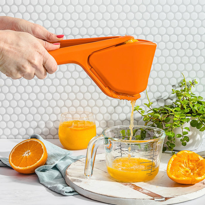 Dreamfarm Fluicer Orange Juicer — Las Cosas Kitchen Shoppe
