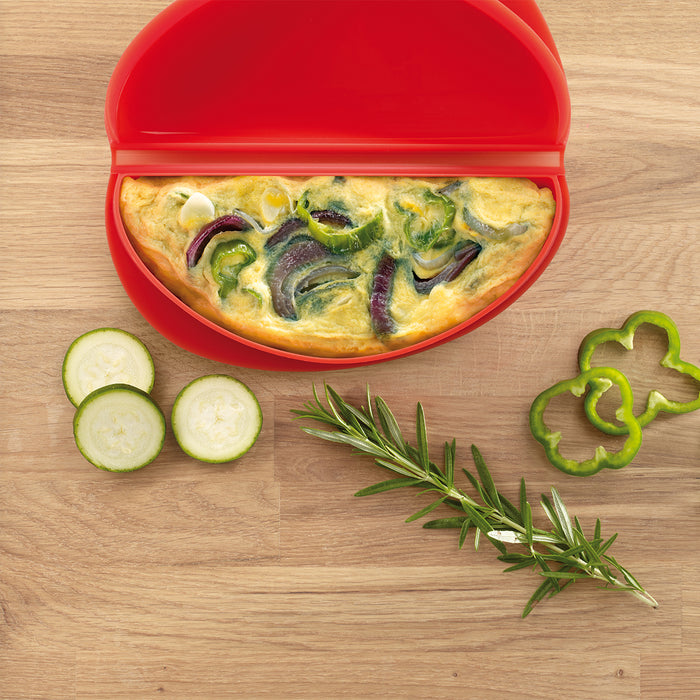 Lekue Microwave Omelette Maker — Las Cosas Kitchen Shoppe