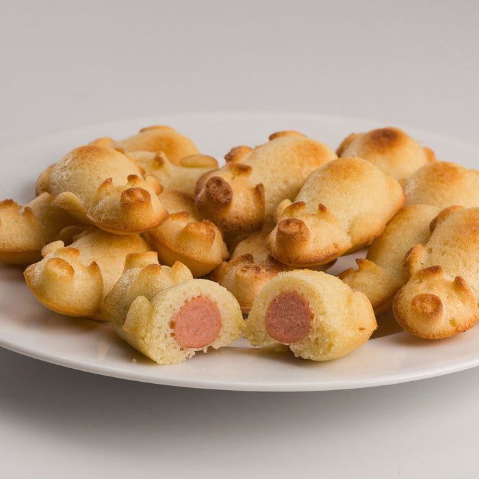 https://www.lascosascooking.com/cdn/shop/products/Mobi-Little-Pigs-in-Blankets-Silicone-Mold__S_2_700x700.jpg?v=1686929193
