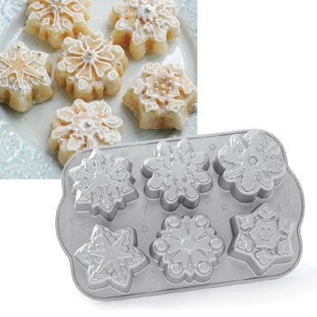 https://www.lascosascooking.com/cdn/shop/products/Nordic-Ware-Frozen-Snowflake-Cakelet-Pan_350x350.jpg?v=1593216593
