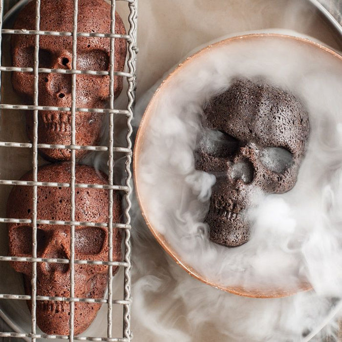 Nordic Ware Haunted Skull Cakelet Pan