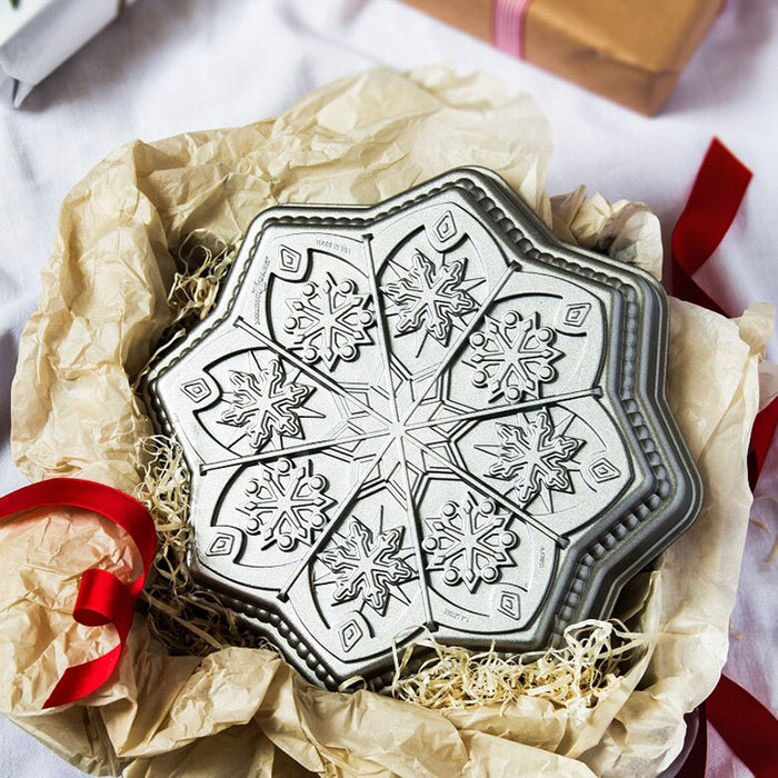 Nordic Ware Cakelet Pan, Frozen Snowflake